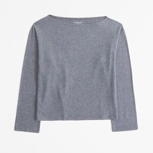 Women’s Abercrombie & Fitch Gray Long Sleeve Cozy Lounge Tee
